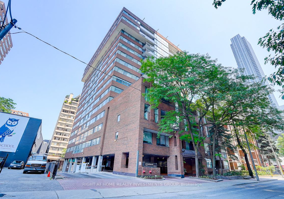15-mcmurrich-street-toronto-ontario-c12266292
