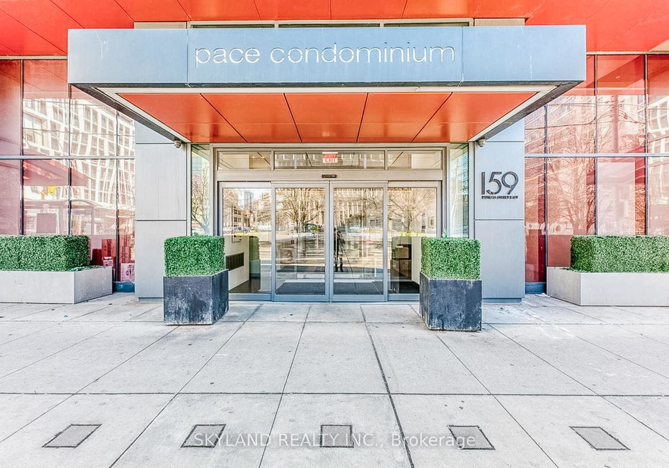 159-dundas-street-e-toronto-ontario-c12266447