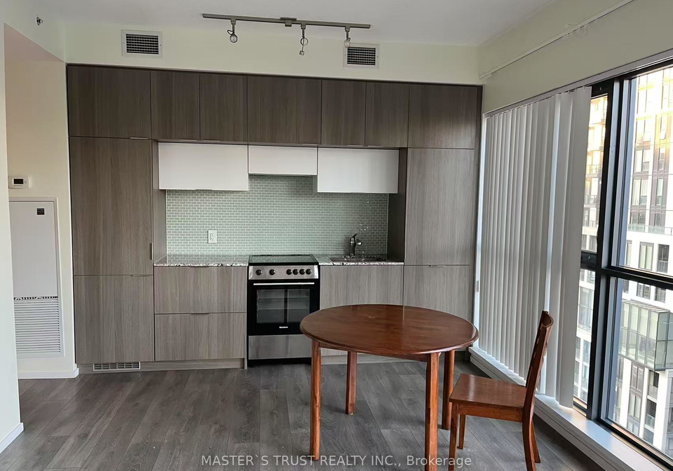 159-dundas-street-e-toronto-ontario-c12266500