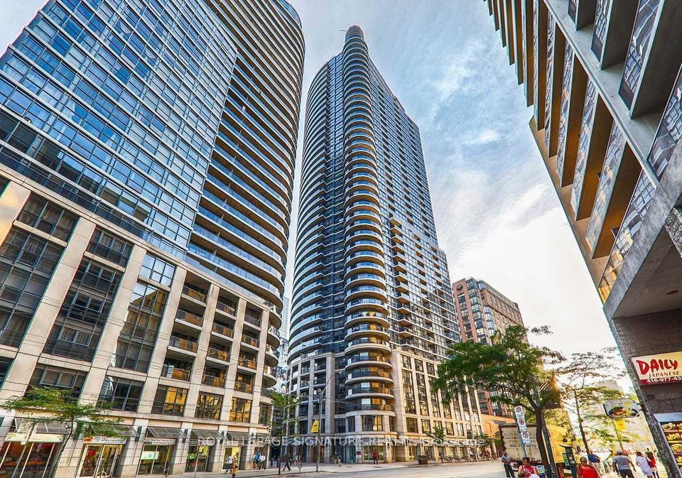 21-carlton-street-toronto-ontario-c12266682