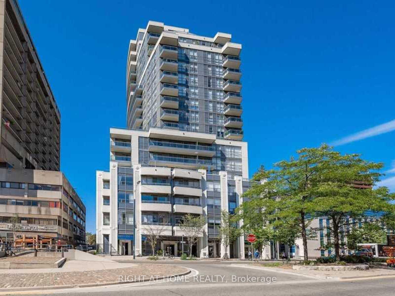 736-spadina-avenue-toronto-ontario-c12266851