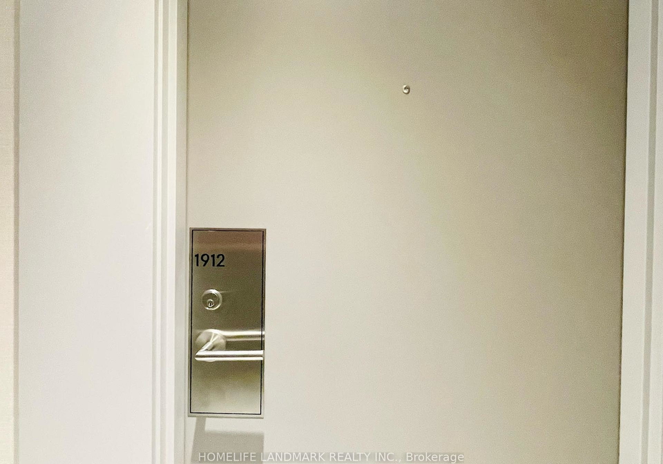 8-widmer-street-toronto-ontario-c12266867