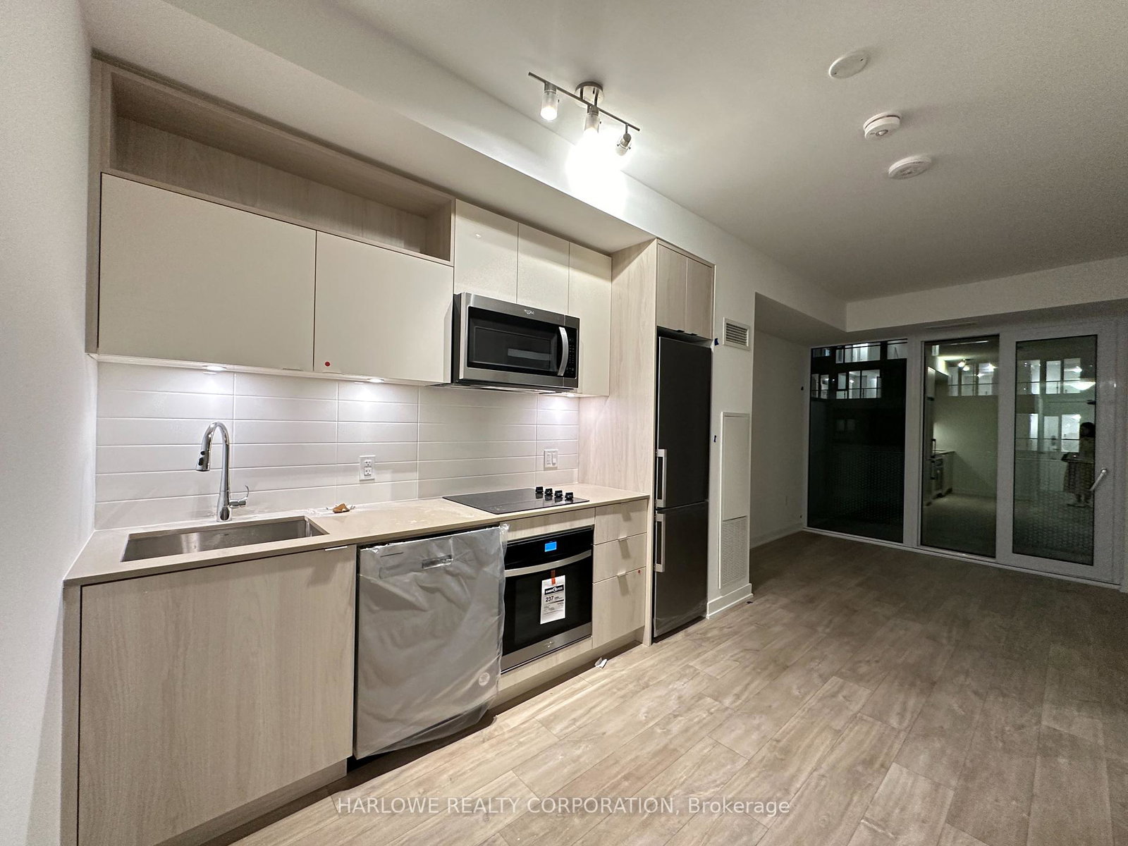 135-lower-sherbourne-street-toronto-ontario-c12267053