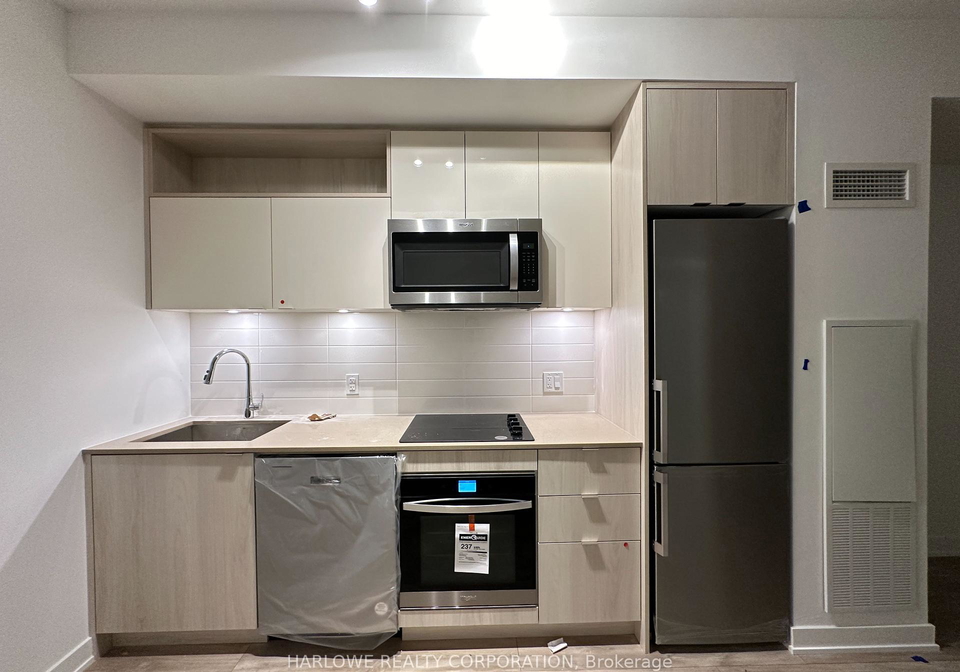 135-lower-sherbourne-street-toronto-ontario-c12267053