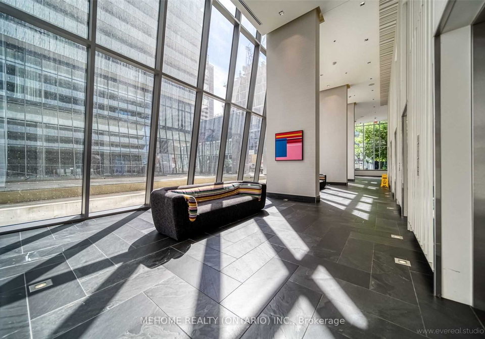 42-charles-street-e-toronto-ontario-c12267172
