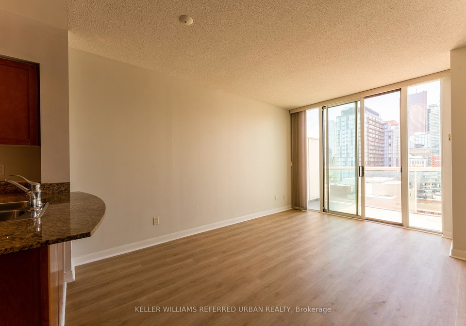 313-richmond-street-e-toronto-ontario-c12267215