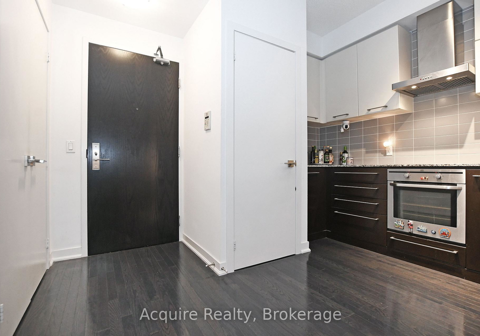 770-bay-street-toronto-ontario-c12267230