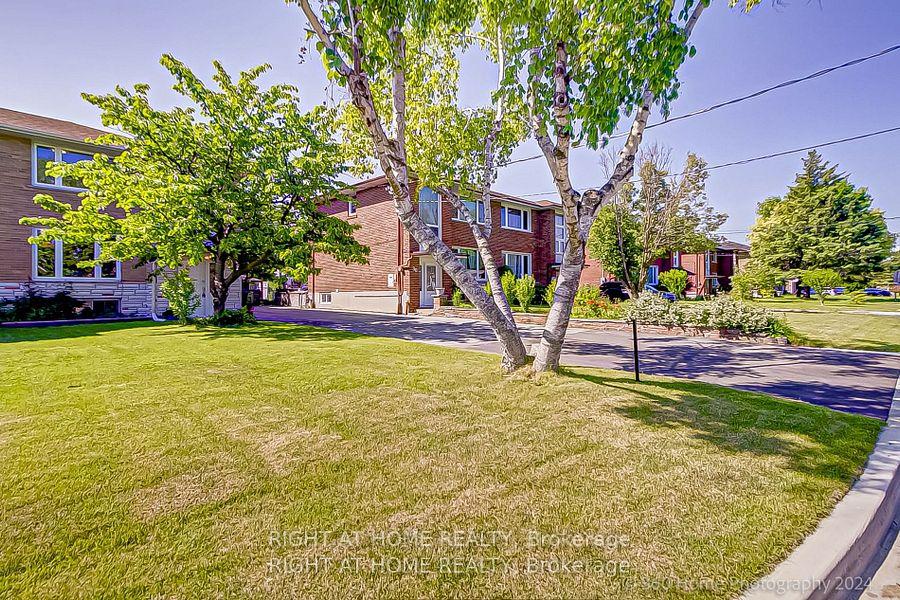28-wyndcliff-crescent-north-york-ontario-c12267294