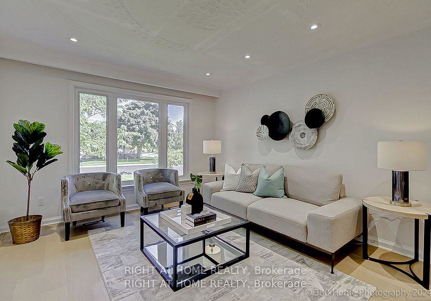 28-wyndcliff-crescent-north-york-ontario-c12267294