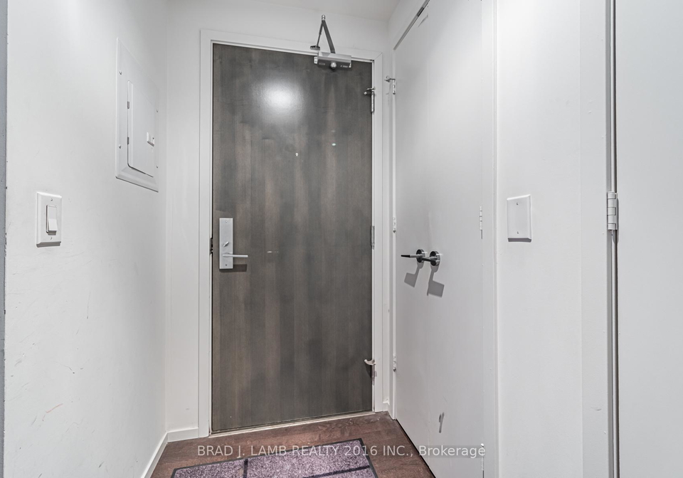 101-charles-street-e-toronto-ontario-c12267340