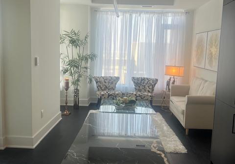 11-yorkville-street-toronto-ontario-c12267388