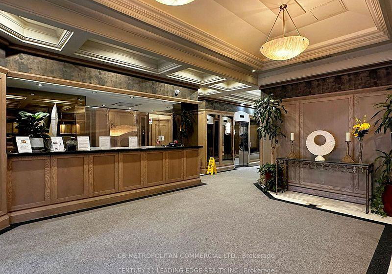 909-bay-street-toronto-ontario-c12267460