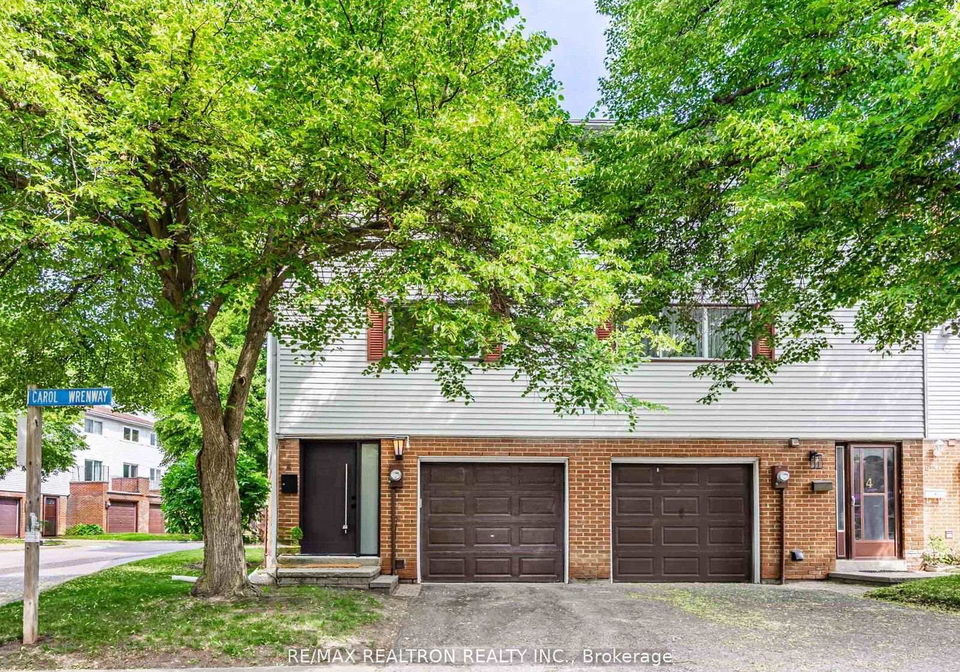 2-carol-wrenway-north-york-ontario-c12267534