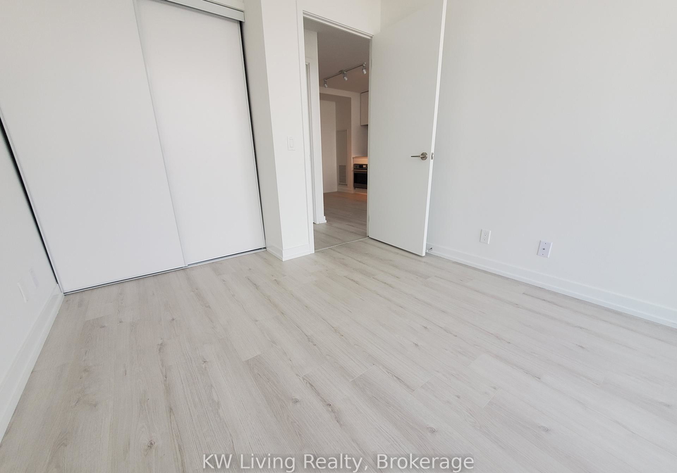 33-helendale-avenue-toronto-ontario-c12267572