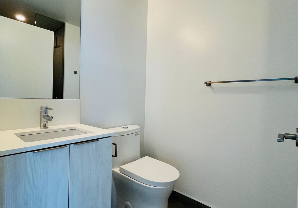 8-wellesley-st-street-w-toronto-ontario-c12267583