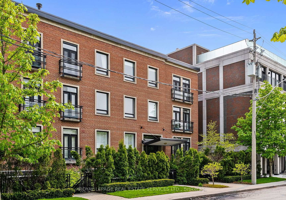 3price-street-toronto-ontario-c12267649