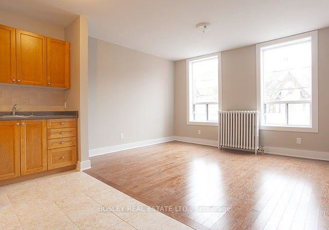 451-parliament-street-toronto-ontario-c12267896