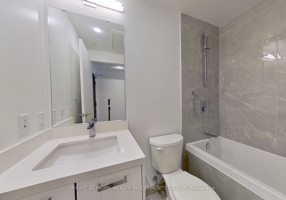 458-richmond-street-w-toronto-ontario-c12267930