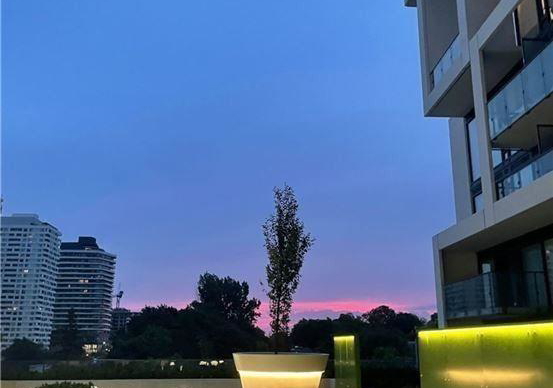 8-hillsdale-avenue-e-toronto-ontario-c12268429