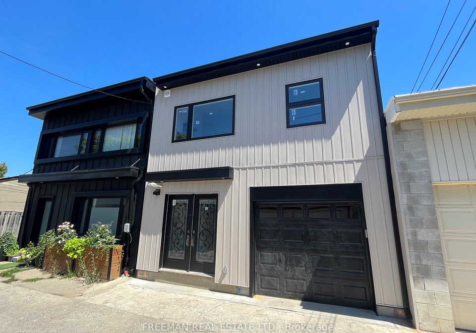916-manning-avenue-toronto-ontario-c12268800