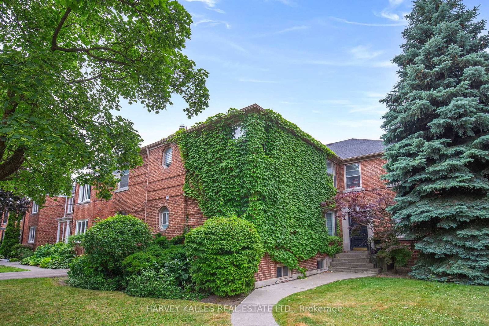 15-warwick-avenue-toronto-ontario-c12268801