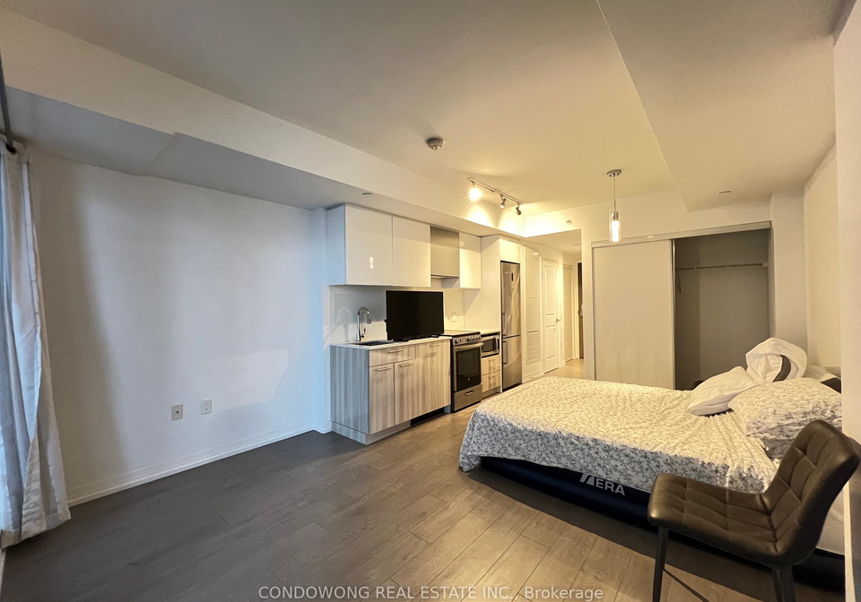 251-jarvis-street-toronto-ontario-c12269021