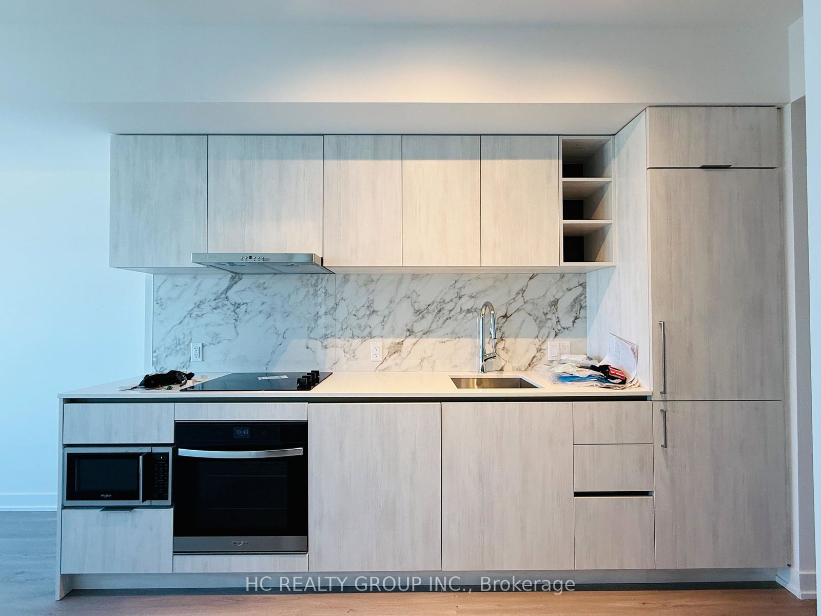 8-wellesley-street-w-toronto-ontario-c12269022