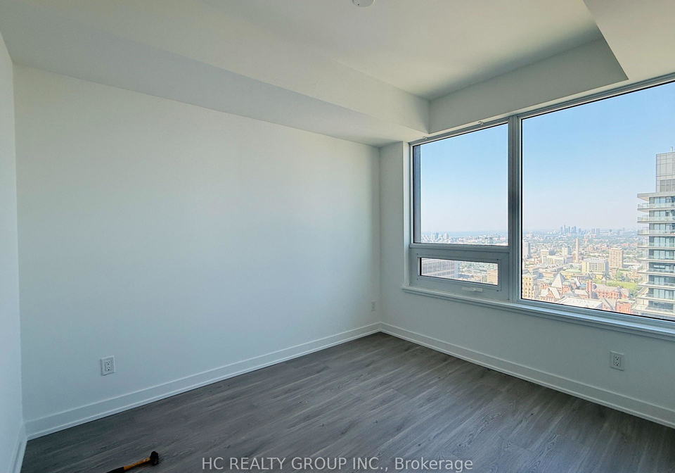 8-wellesley-street-w-toronto-ontario-c12269022