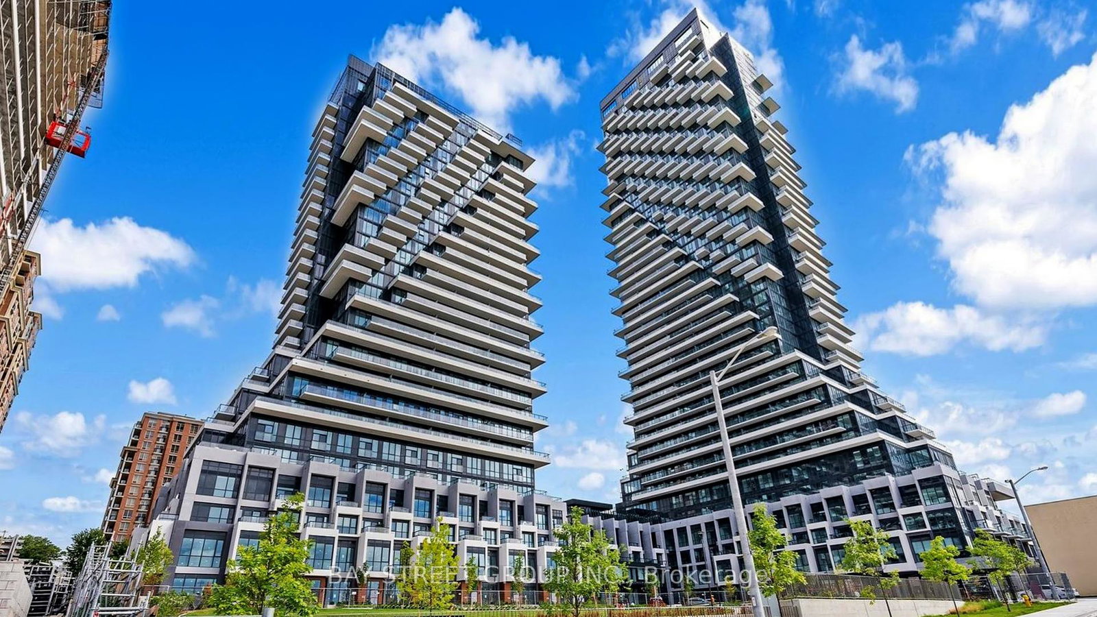 30-inn-on-the-park-drive-north-york-ontario-c12269354