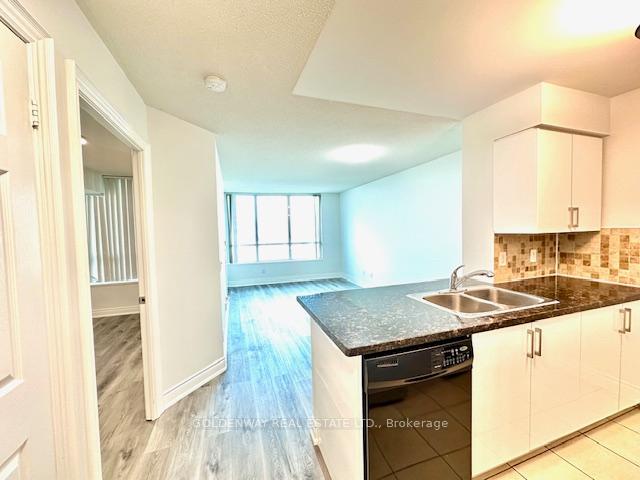 25-greenview-avenue-toronto-ontario-c12269358