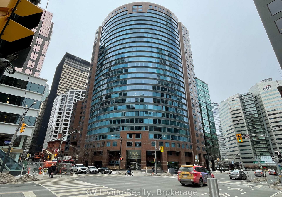 33-university-avenue-toronto-ontario-c12269593