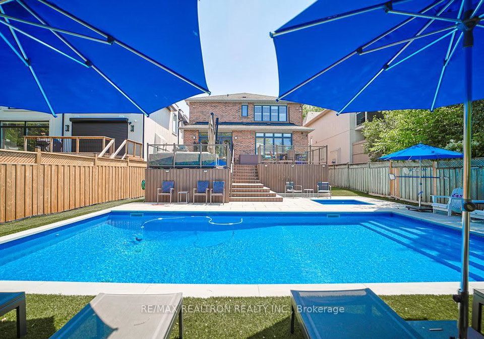 336-brooke-avenue-toronto-ontario-c12269637