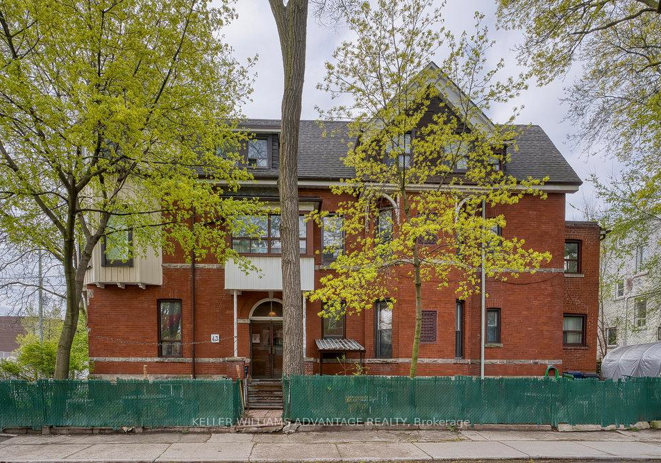 43-dewson-street-toronto-ontario-c12269773