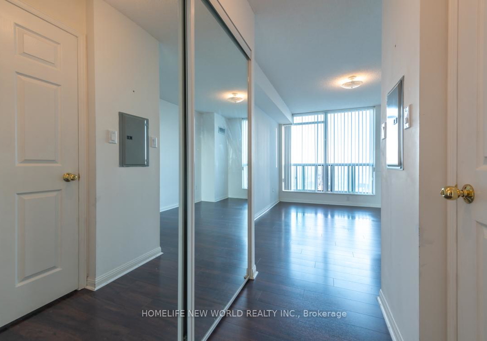 23-lorraine-drive-toronto-ontario-c12269888