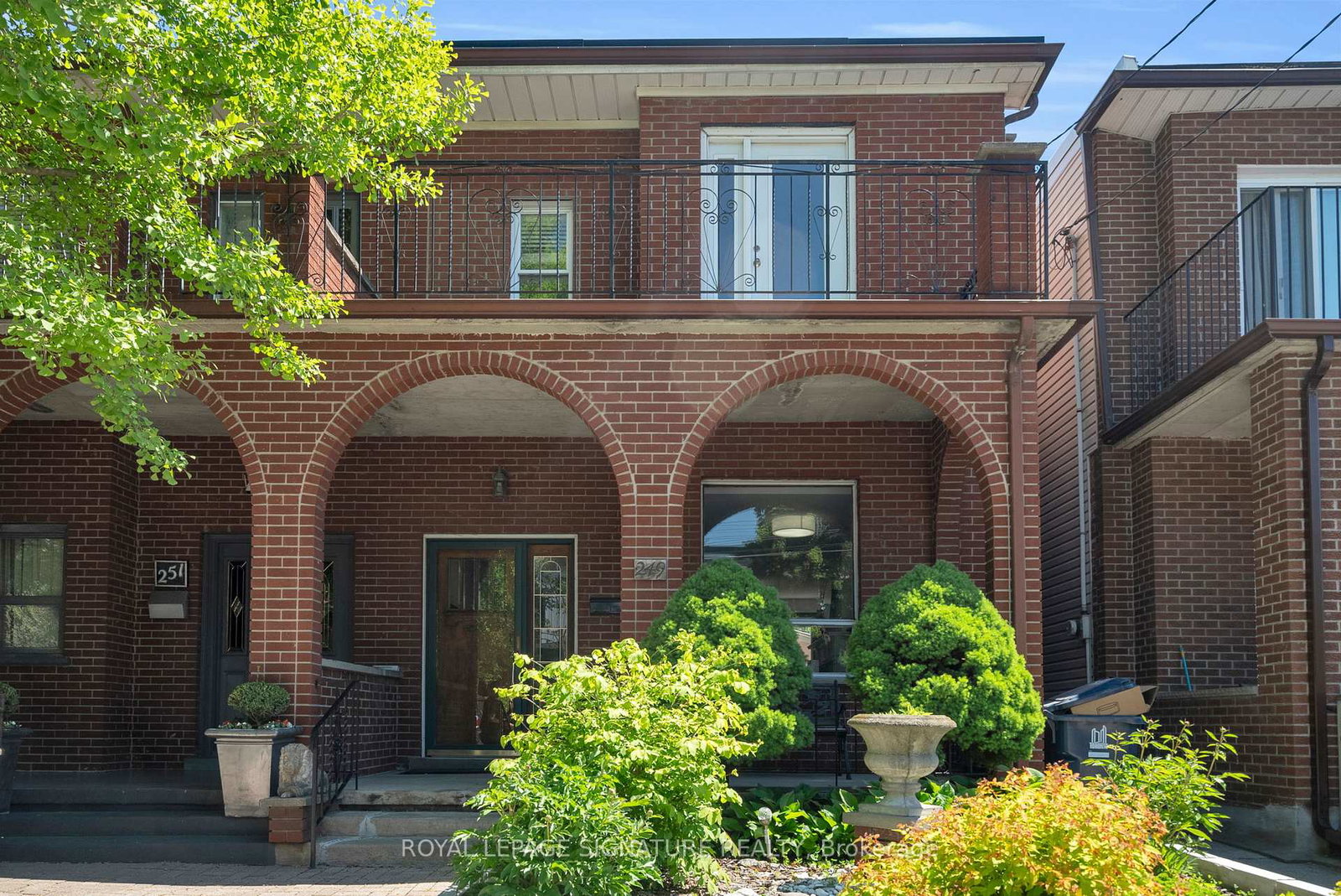 249-clinton-street-toronto-ontario-c12269902