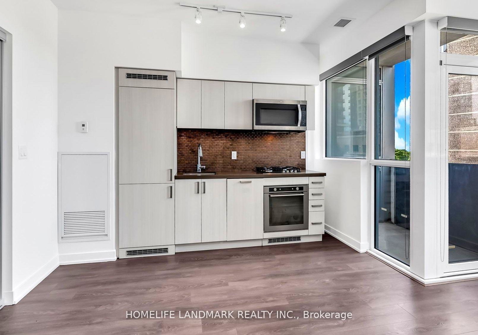 501-st-clair-avenue-w-toronto-ontario-c12269974