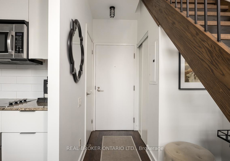 5-hanna-avenue-toronto-ontario-c12270268