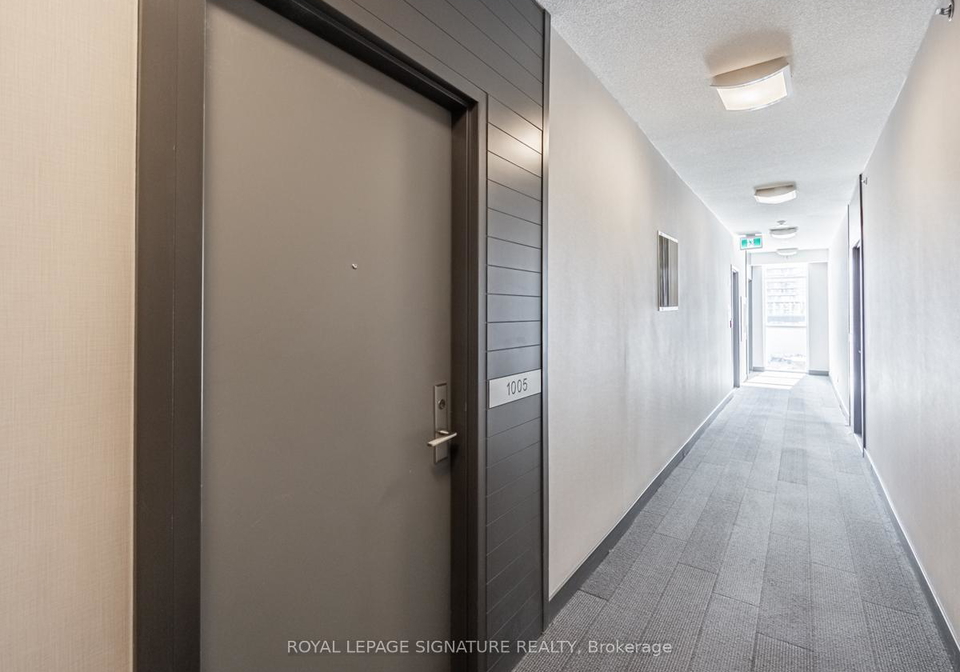 21-nelson-street-toronto-ontario-c12270315