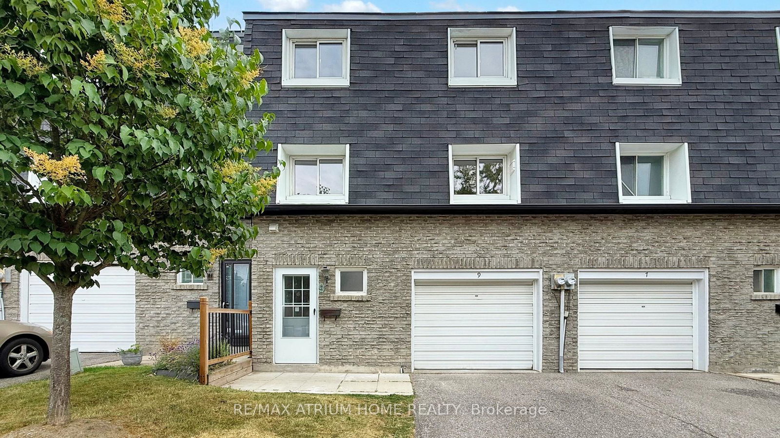 9-spanish-moss-way-north-york-ontario-c12270542