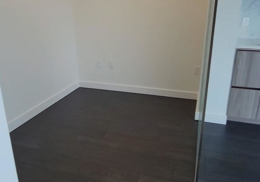 85-mcmahon-drive-north-york-ontario-c12270576