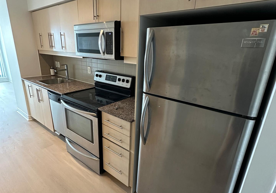 2885-bayview-avenue-north-york-ontario-c12270611