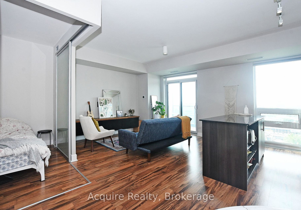 35-brian-peck-crescent-east-york-ontario-c12270897