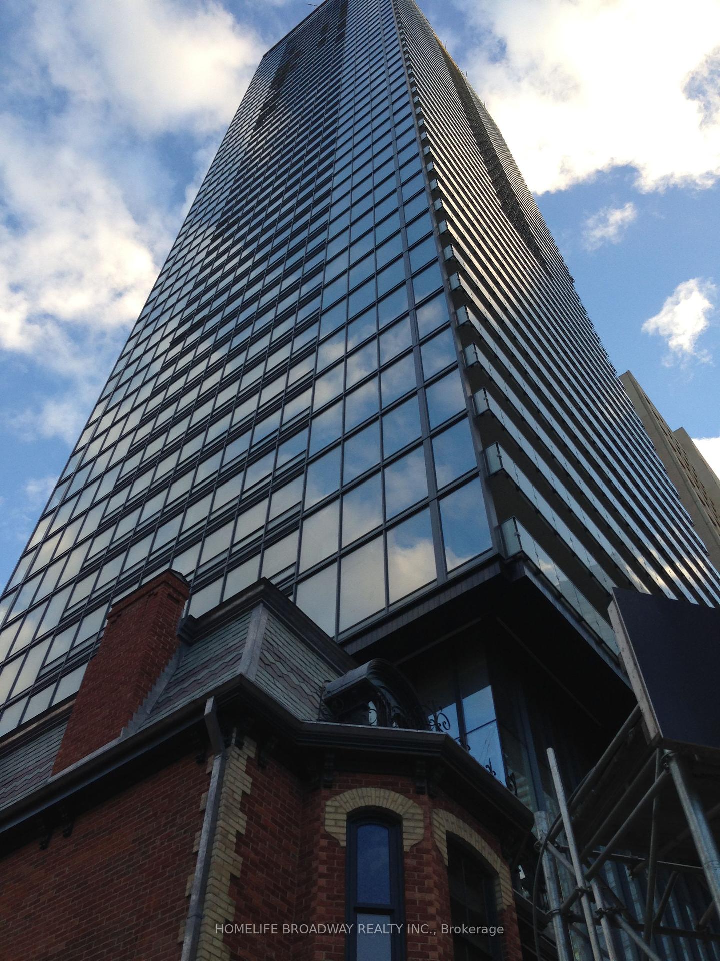 15-grenville-street-toronto-ontario-c12271351