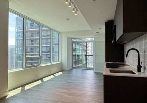 117-broadway-avenue-toronto-ontario-c12271447