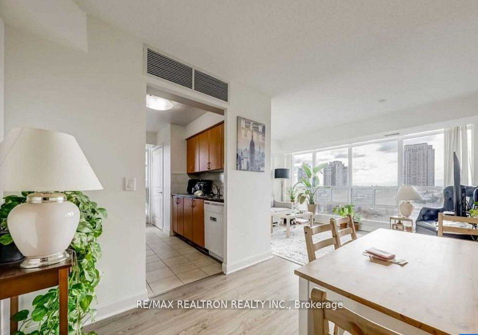 35-bales-avenue-north-york-ontario-c12271478