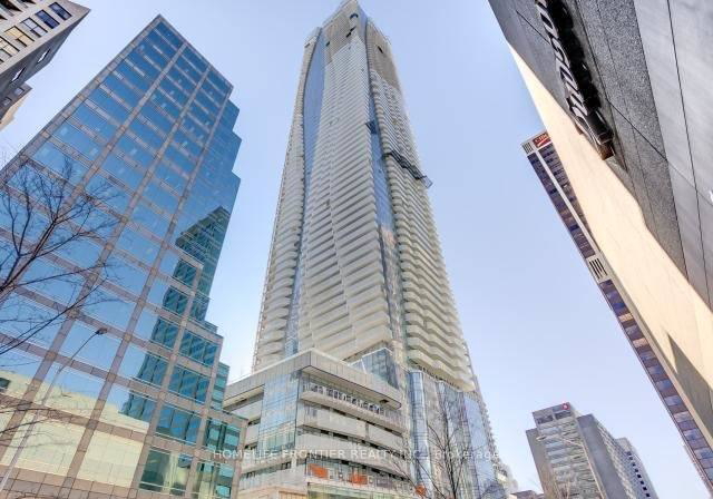 1-bloor-street-e-toronto-ontario-c12271595