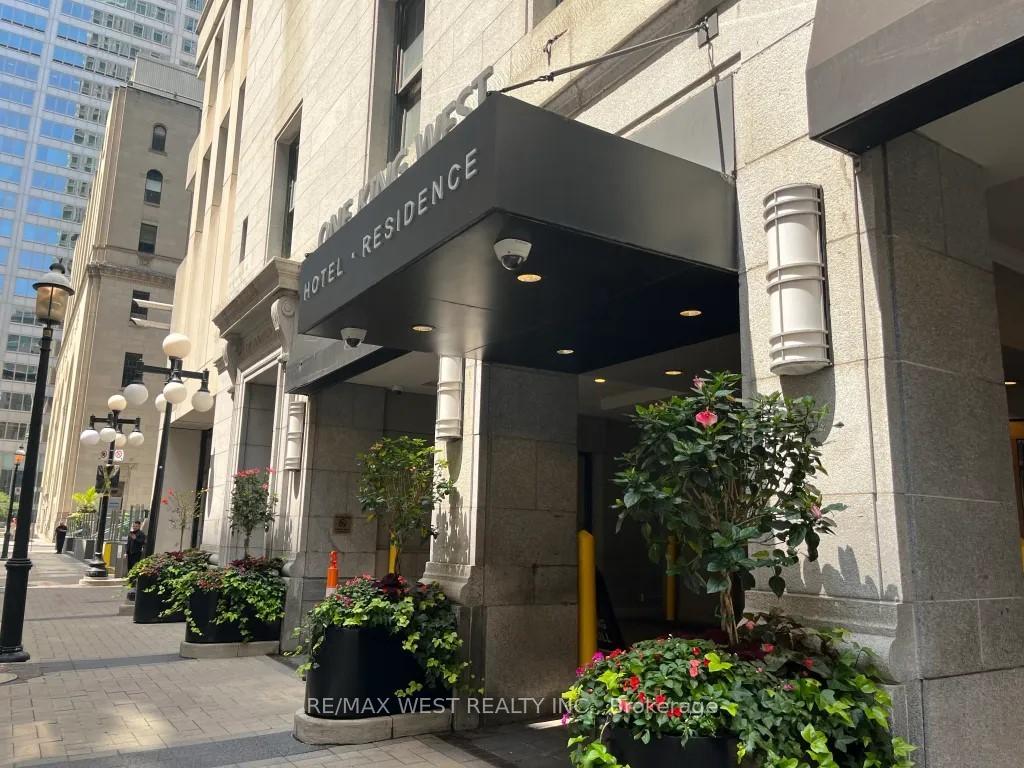 1-king-street-w-toronto-ontario-c12271759