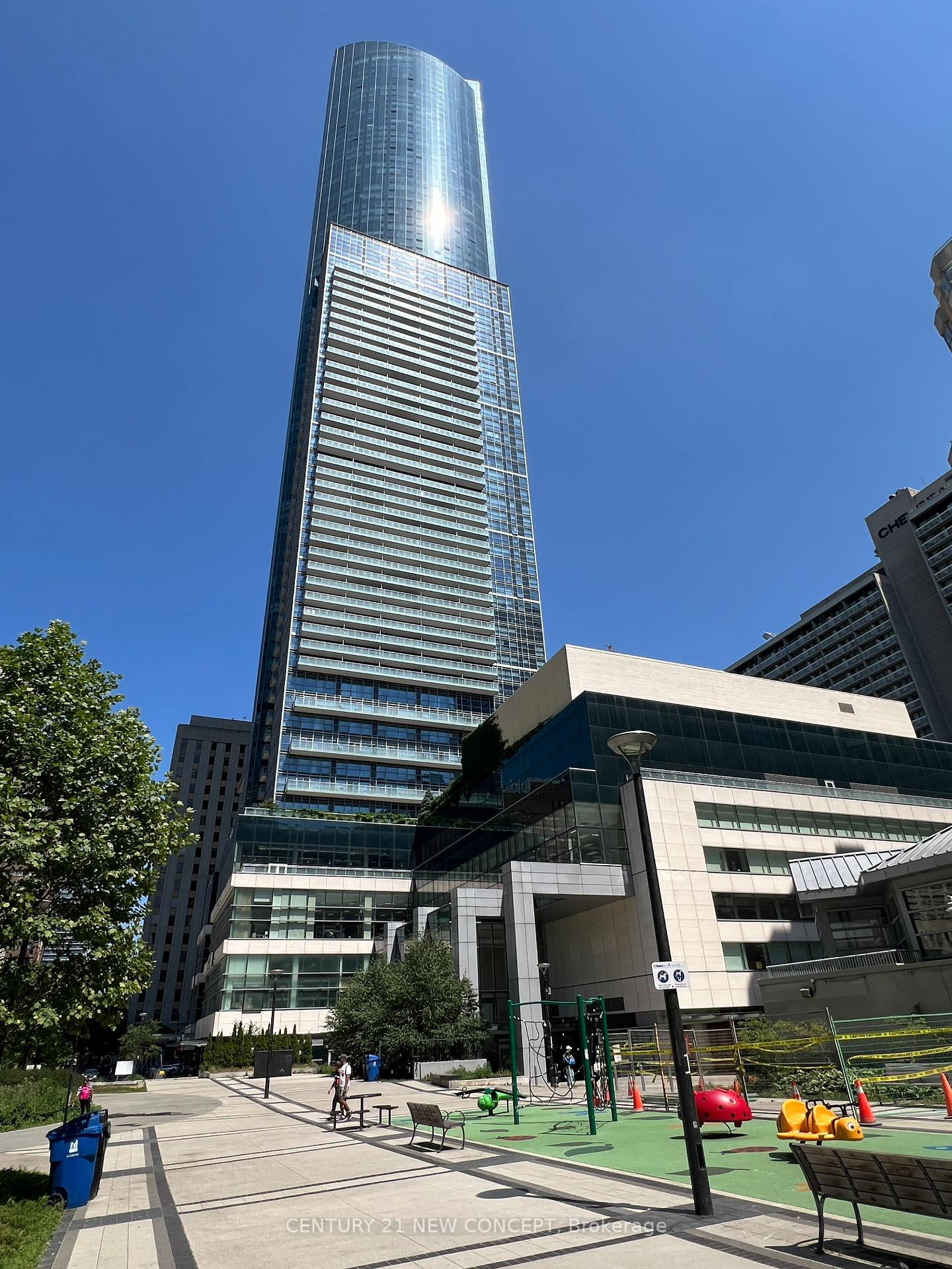 386-yonge-street-toronto-ontario-c12271810