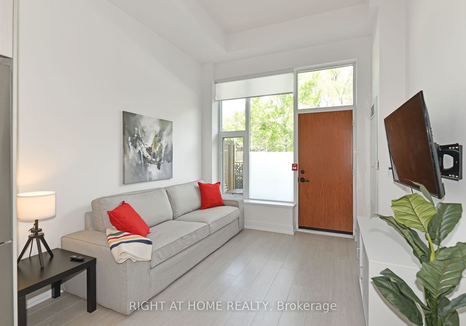 25-adra-grado-way-north-york-ontario-c12271848