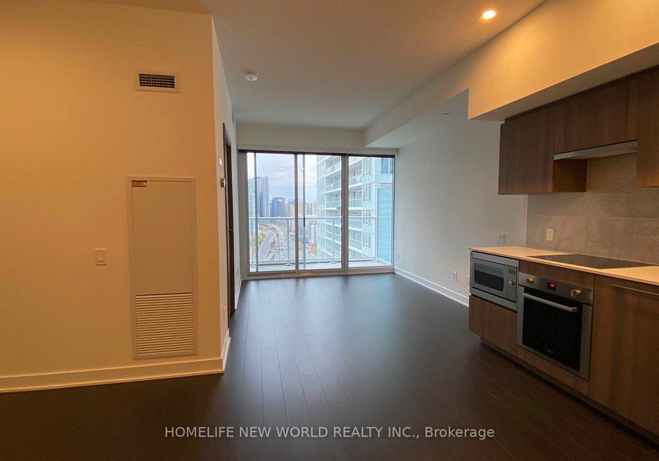 19-bathurst-street-toronto-ontario-c12272036